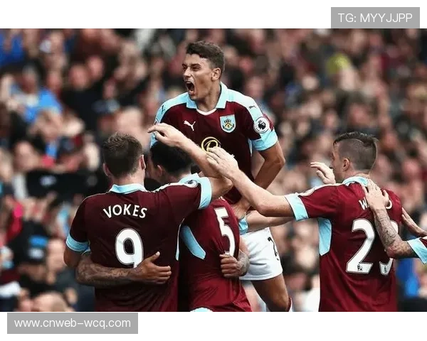 桑德兰主场不败金身迎战伯恩利，保级战意成焦点